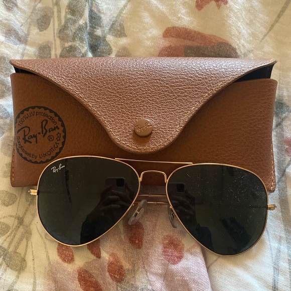 Like new rayban aviators - Picture 2 of 2